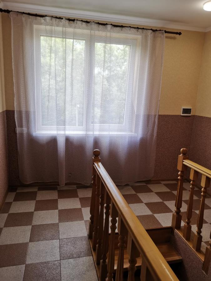 Здаю Номера В Приватному Будинку มอร์ชิน ภายนอก รูปภาพ